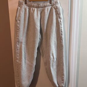 Lululemon Scuba Mid-Rise Oversized Joggers *Regular